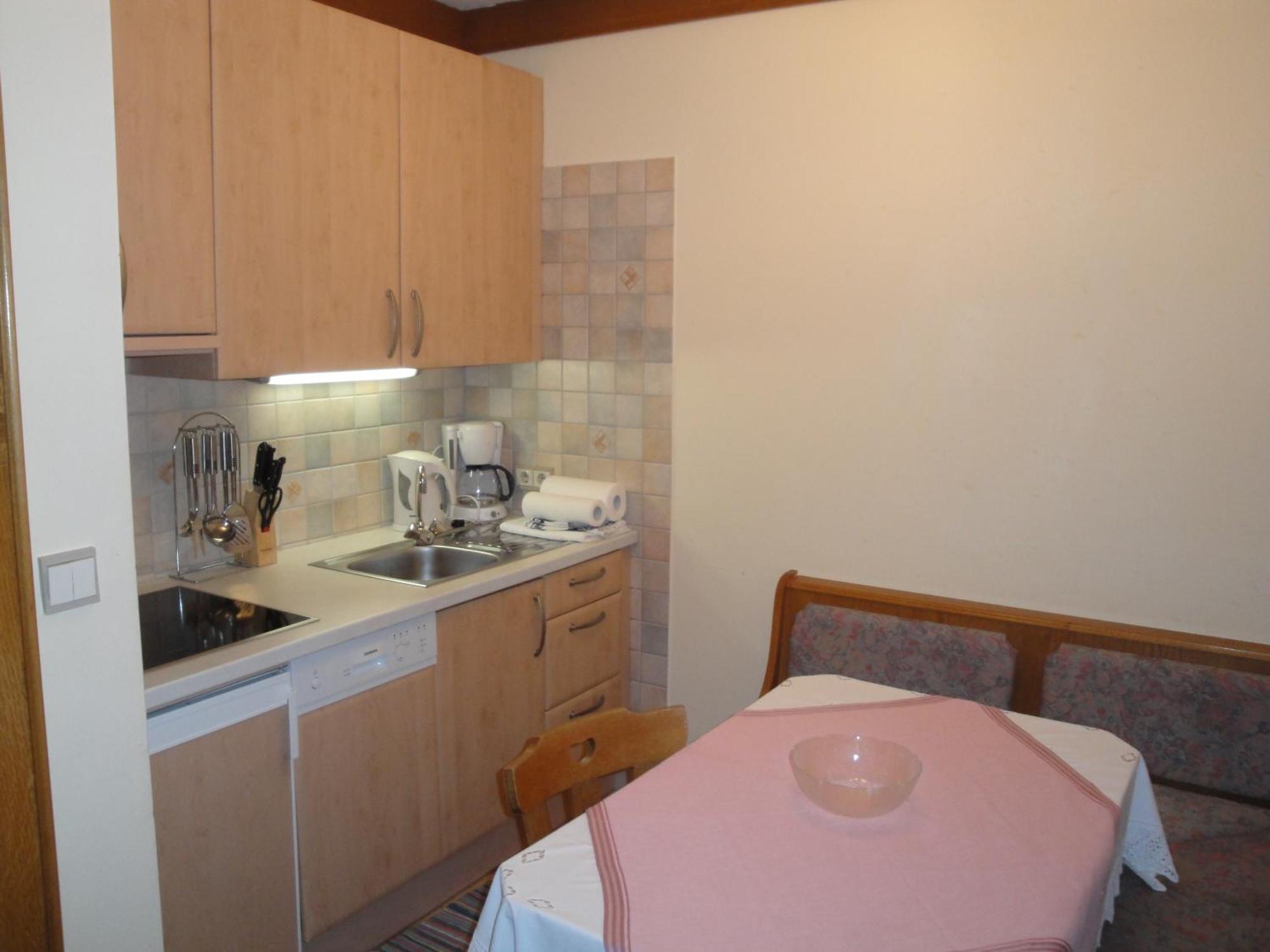 Pension & Appartement Steinwender バド クラインキルヒハイム エクステリア 写真