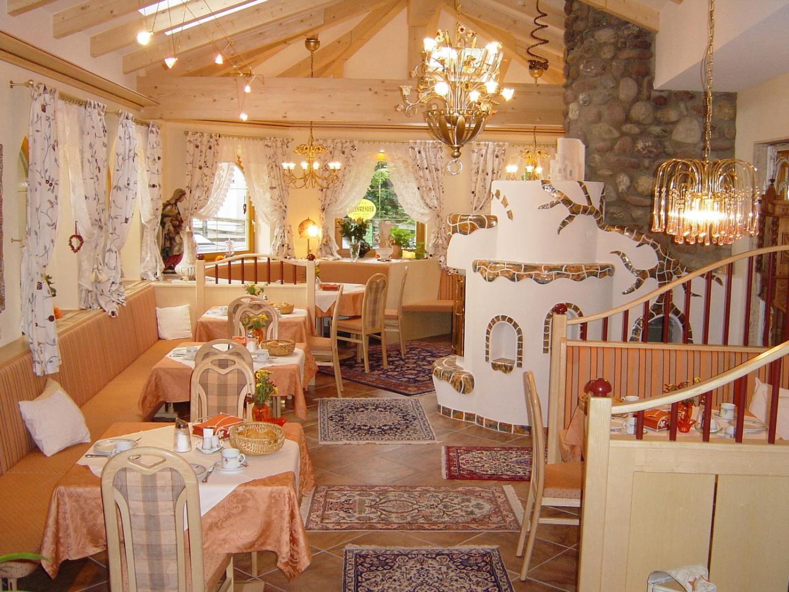 Pension & Appartement Steinwender バド クラインキルヒハイム エクステリア 写真